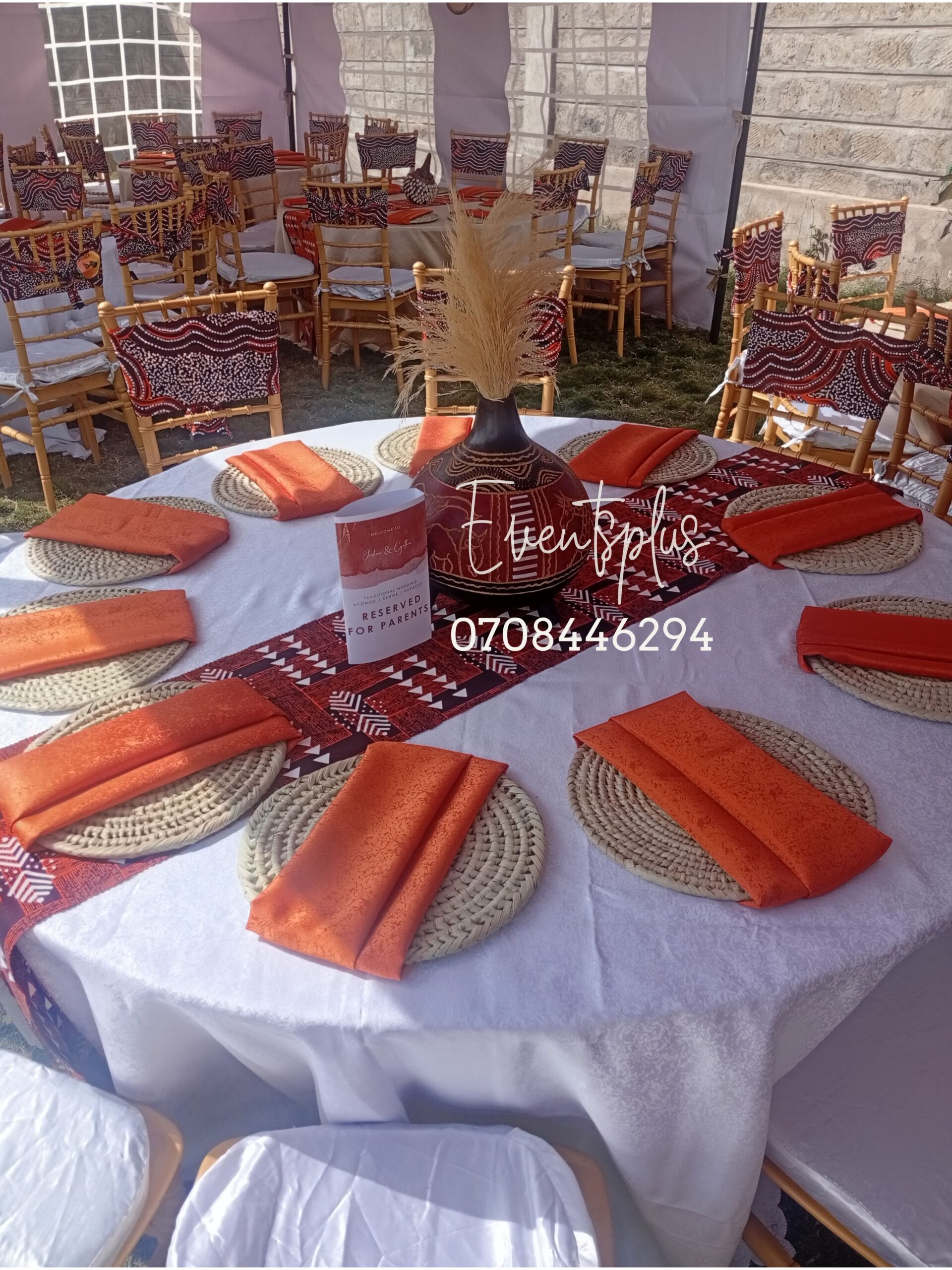 ruracio guest table setup